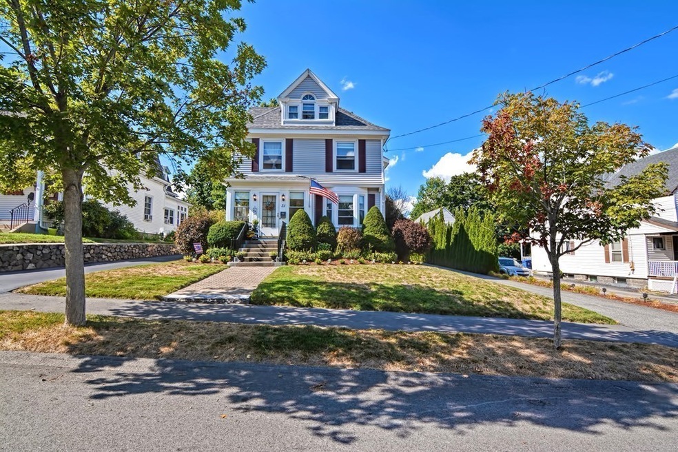 31 Lawrence St, Wakefield, MA 01880 - photo 1