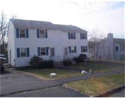 17 Catalpa Cir unit Townhouse, Worcester, MA 01603 - photo 1