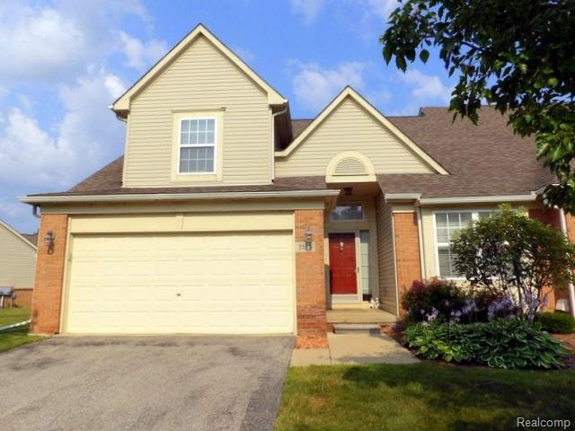 Excellent Trenton location! Immediate occupancy! D
