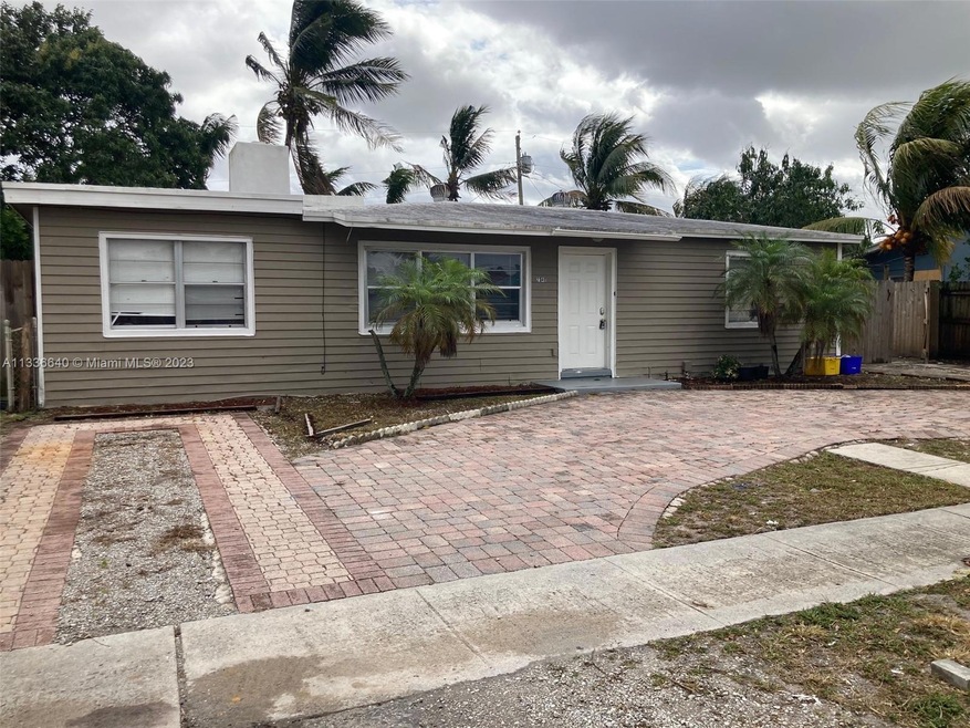 2348 Par Rd, West Palm Beach, FL 33409 - photo 1