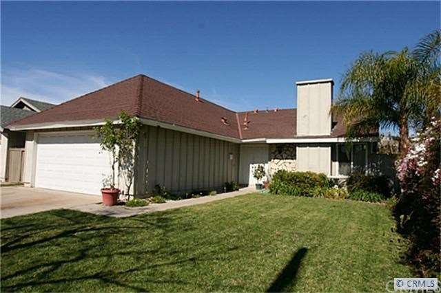 SPACIOUS 4 BEDROOM NEAR SCHOOLS AND STORES