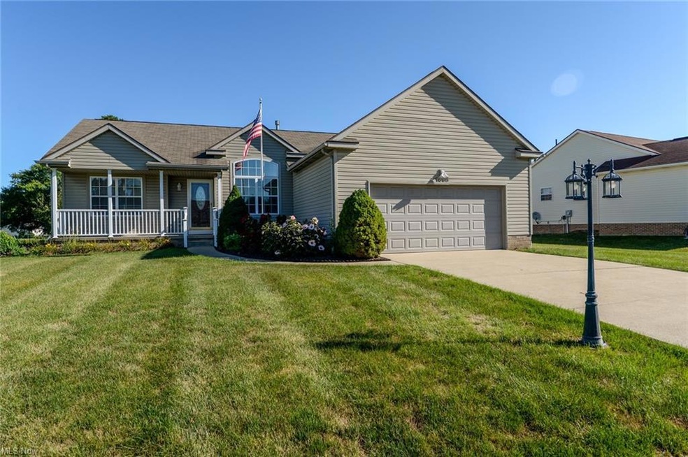 Welcome to 1695 Briarwood St Louisville, OH