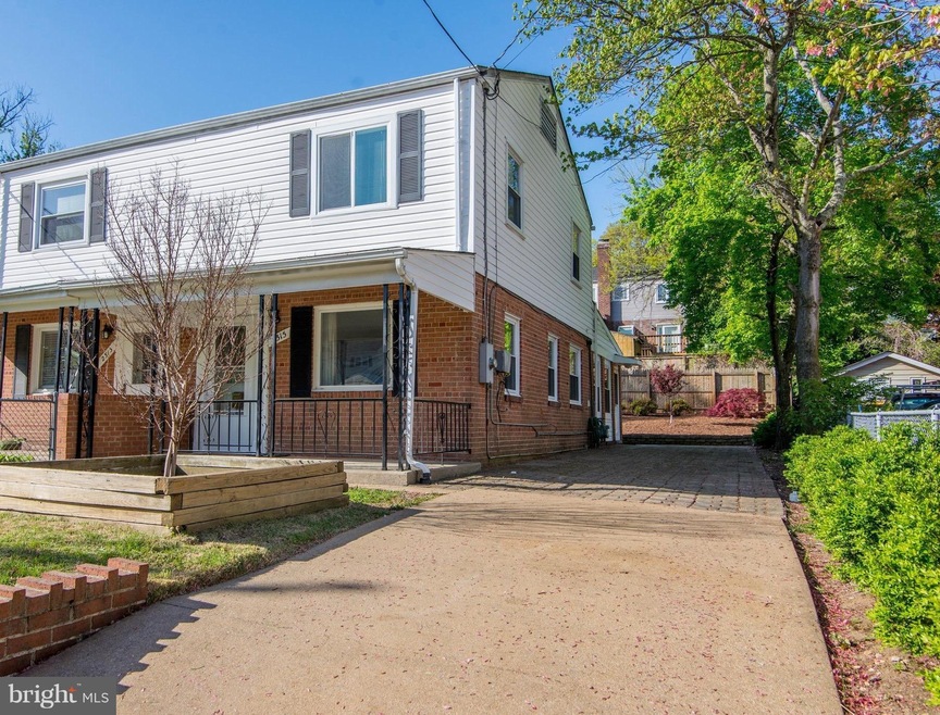 2315 Fairview Terrace, Alexandria, VA 22303 - photo 1