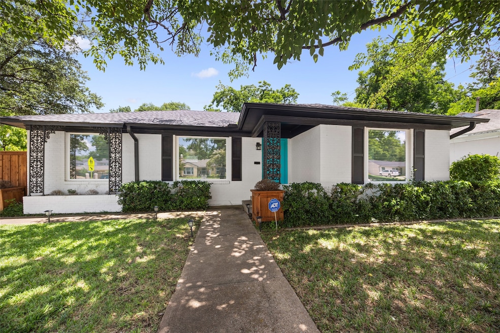 Sold • Co-Listing Agent