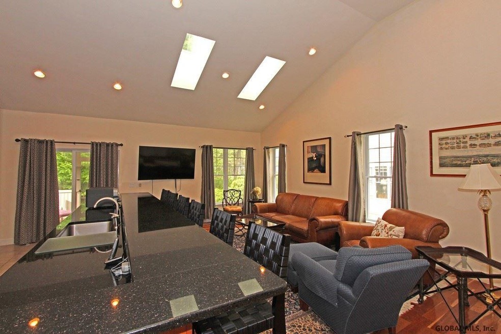 9 Connemara Ct, Saratoga Springs, NY 12866 - photo 1