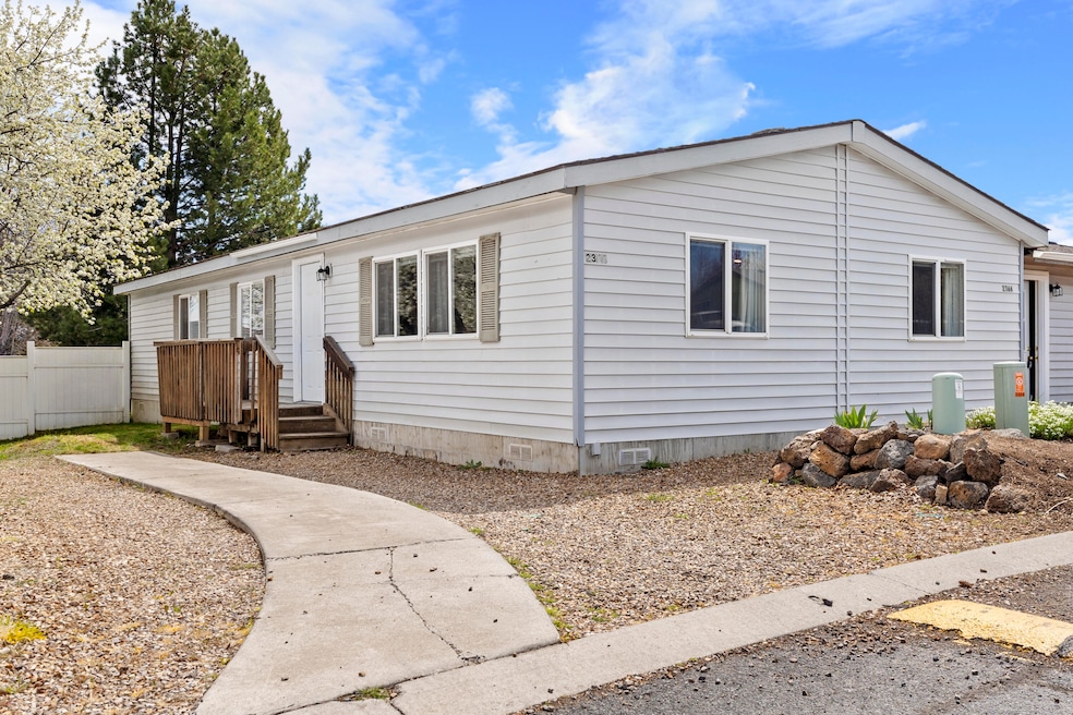 2366 SW Mariposa Loop, Redmond, OR 97756 - photo 1