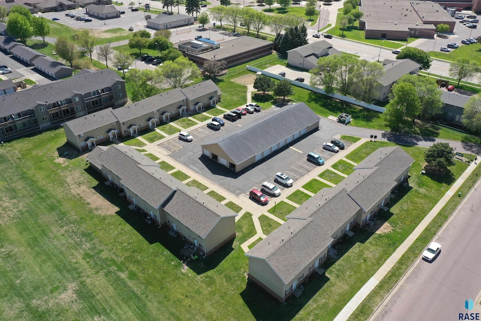 Pending $2,425,000