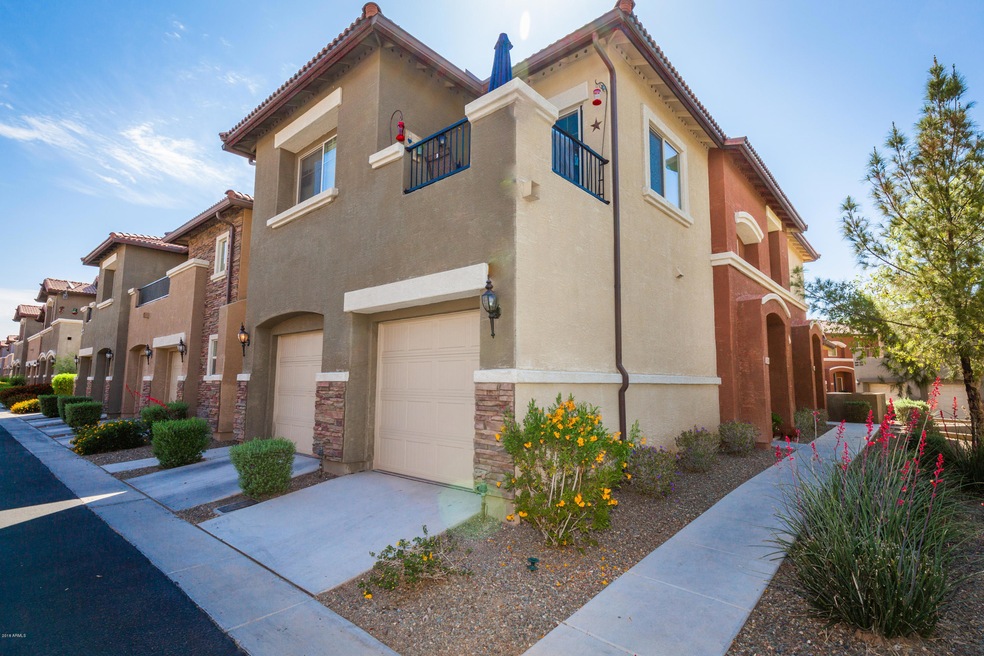 7726 E Baseline