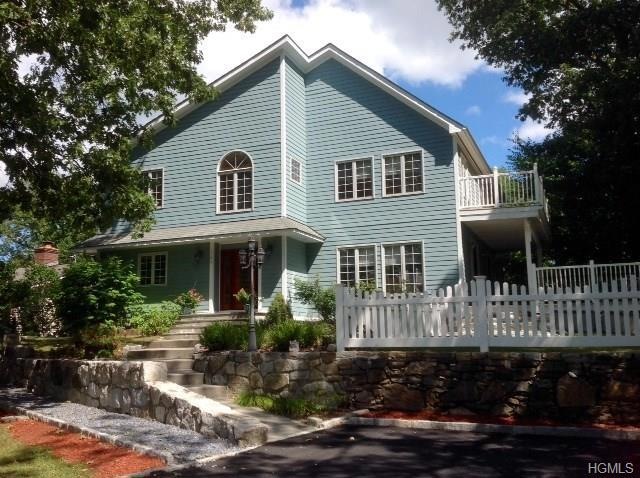 141 Oak Ridge Rd, Pleasantville, NY 10570 - photo 1