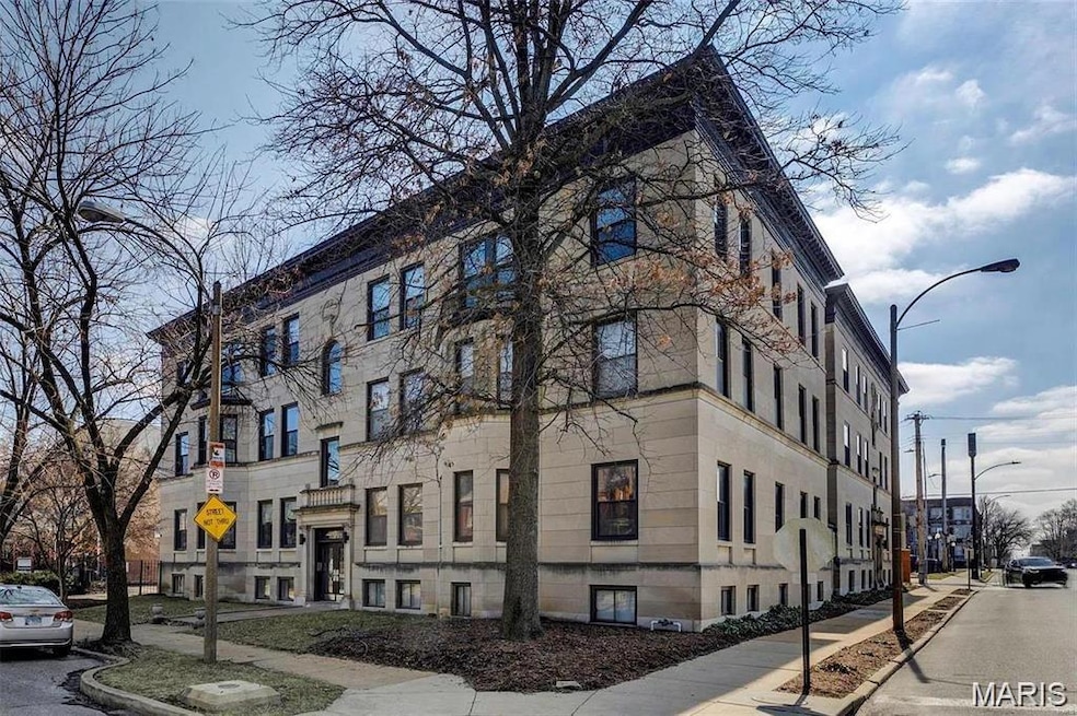 For Rent $1,900/month