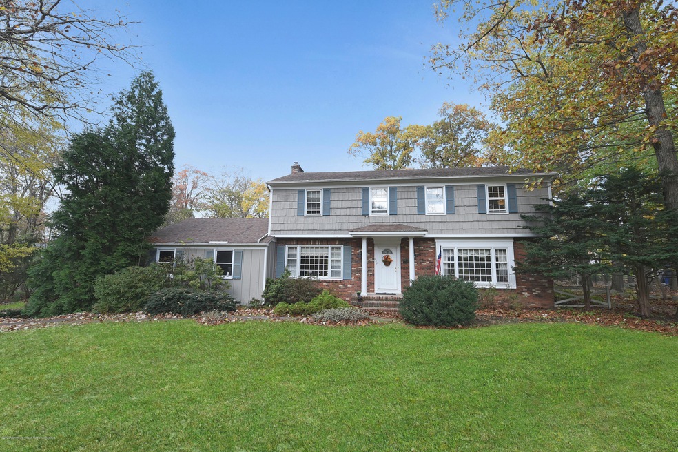 240 Lynn Dr, Franklin Lakes, NJ 07417 - photo 1