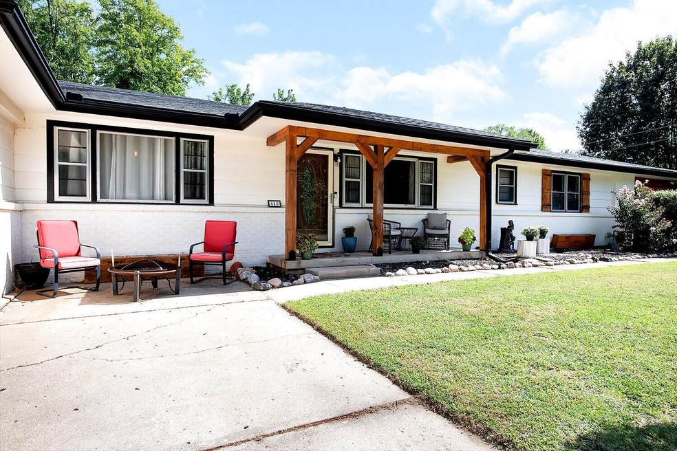 Sold • Co-Listing Agent