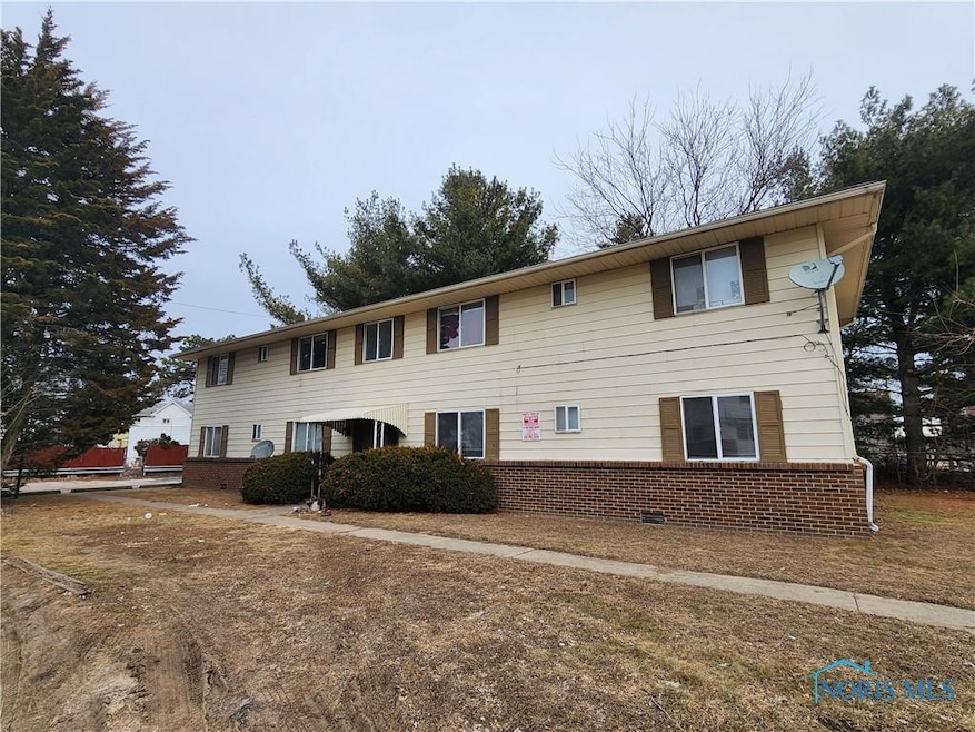 818 Spencer St, Toledo, OH 43609 - photo 1