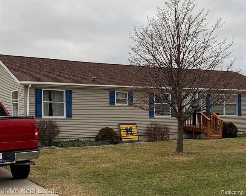 4940 Lorenzo Rd, Vassar, MI 48768 - photo 1