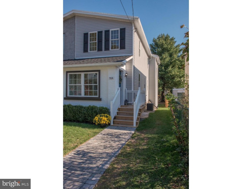 914 E Pleasant St, Glenside, PA 19038 - photo 1