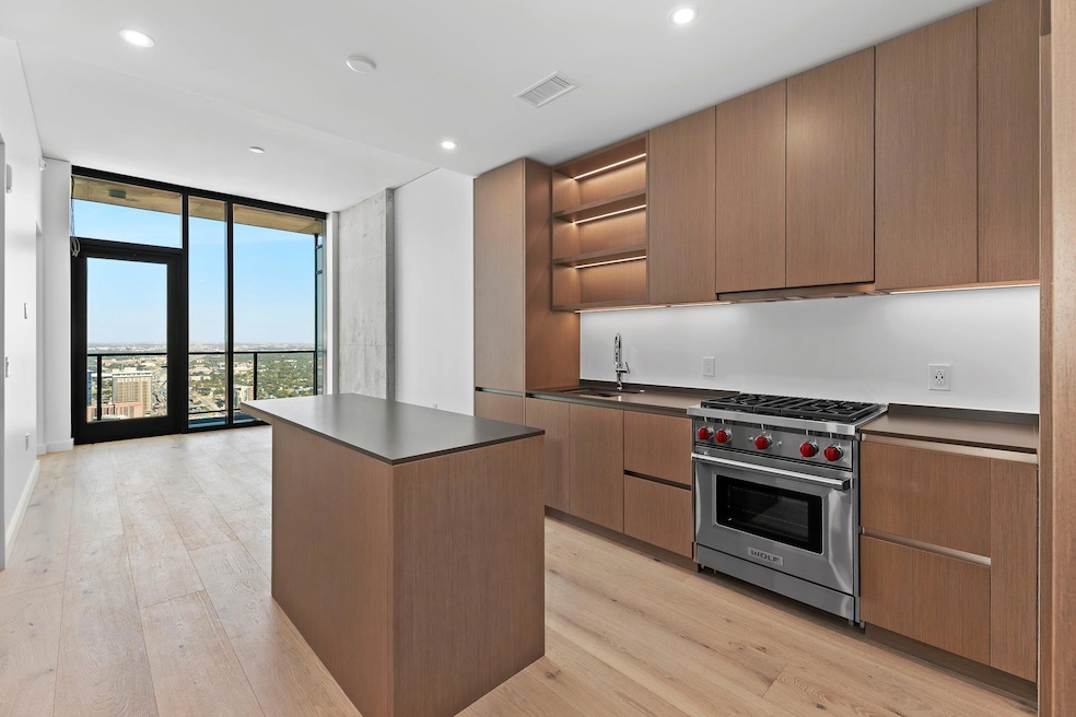 The Modern Austin Residences unit 5206, Austin, TX 78701 - photo 1