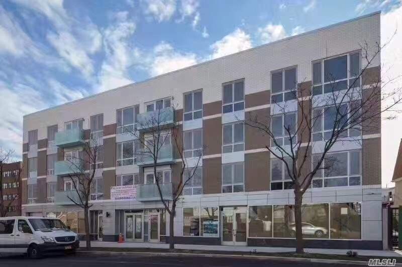 158-15 Union Turnpike unit 201, Fresh Meadows, NY 11366 - photo 1