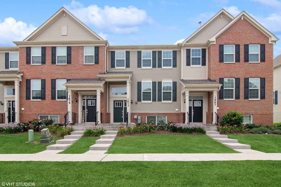 1673 Carlstedt Dr, Batavia, IL 60510 - photo 1