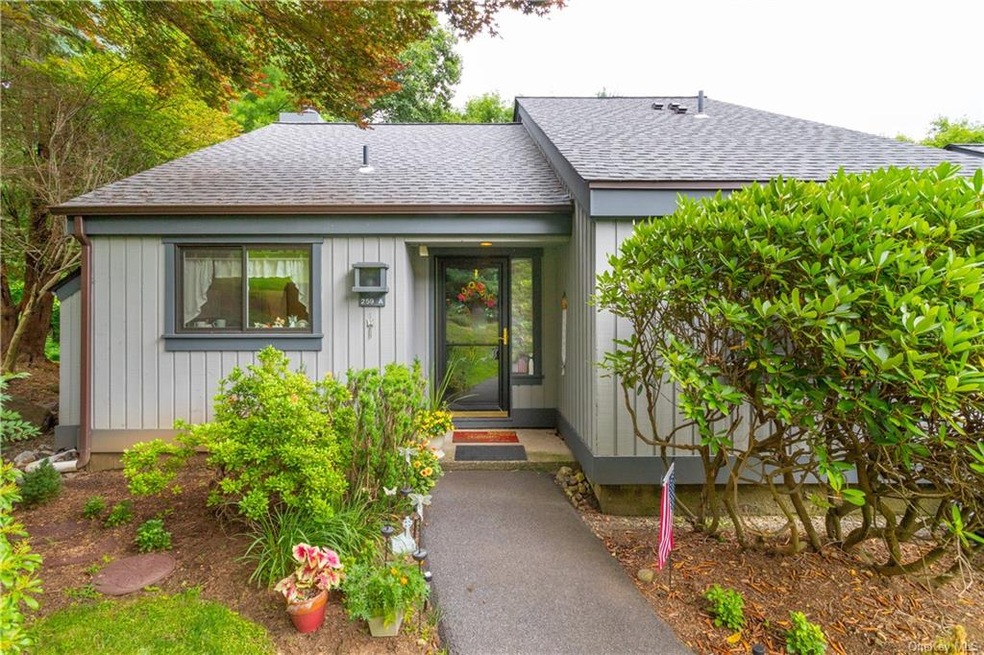 259 Heritage Hills unit A, Somers, NY 10589 - photo 1