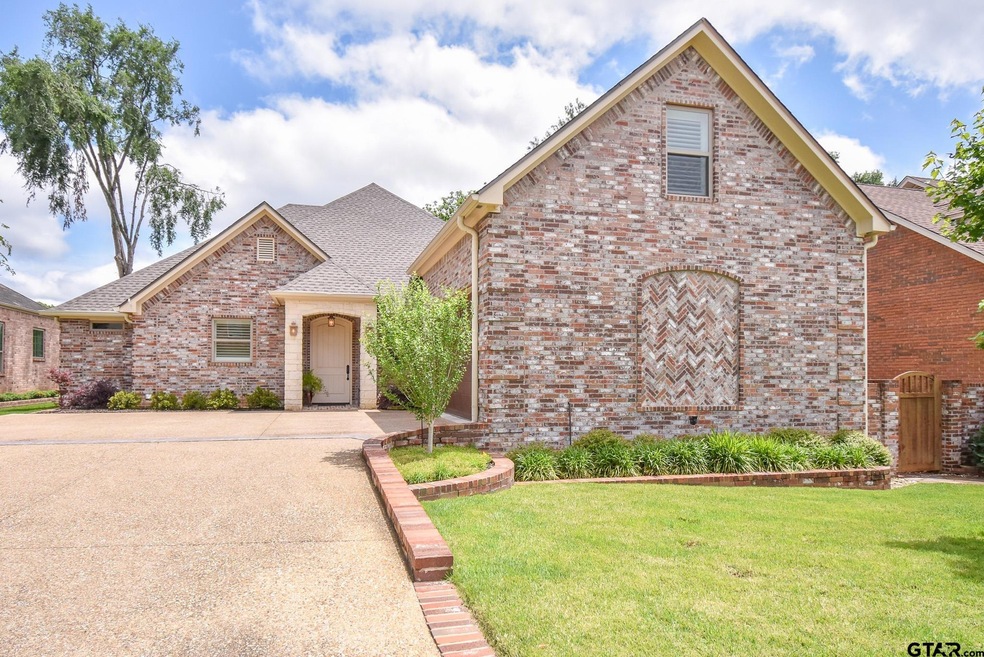 3038 Stanford Ct, Tyler, TX 75701 - photo 1