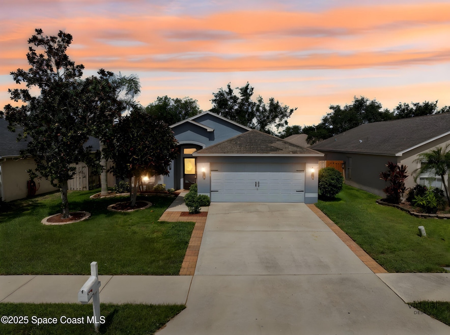 Under Contract $438,900