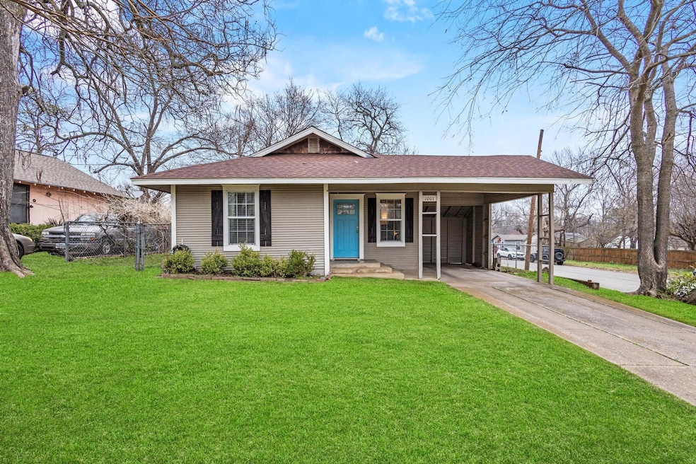 1001 W Nelson St, Denison, TX 75020 - photo 1