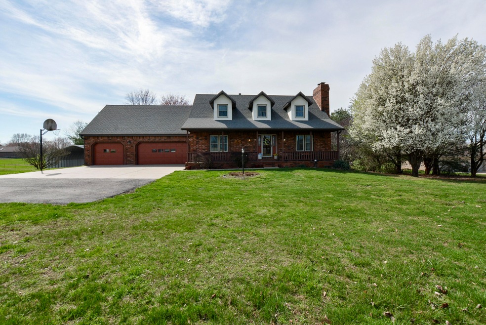beautiful curb appeal