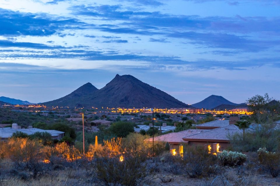 Sunrise Lot East City Light Views