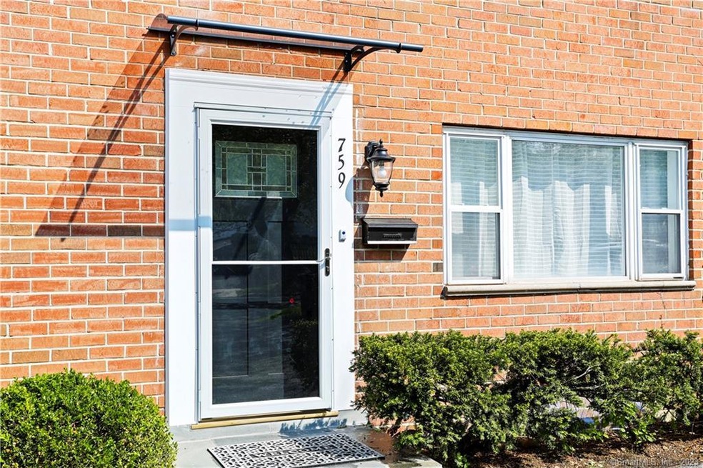 759 Hope St, Stamford, CT 06907 - photo 1