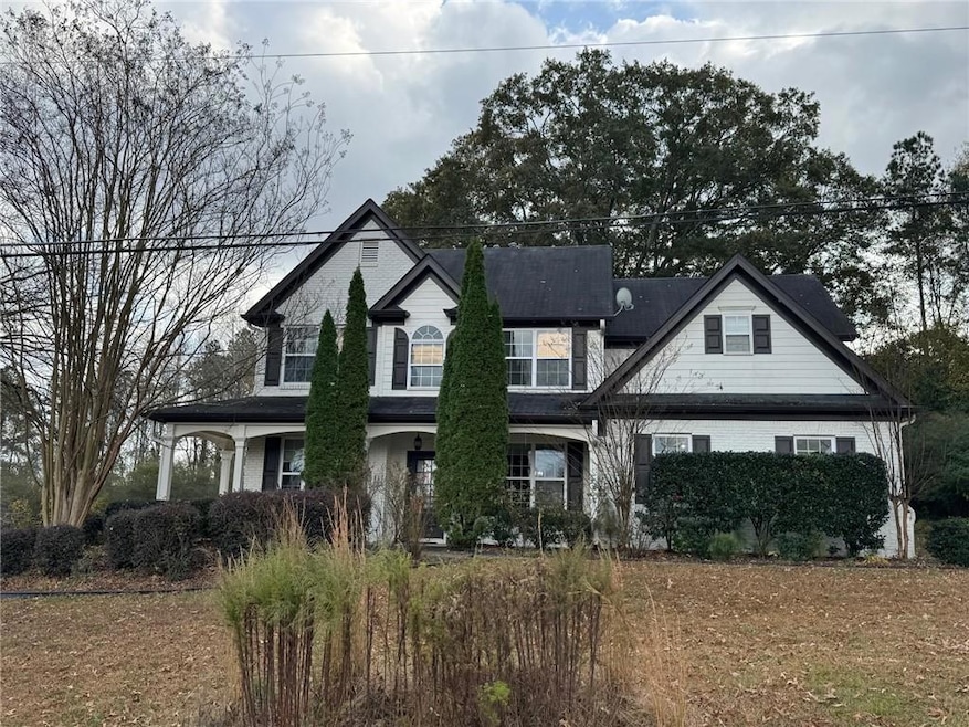 524 King St, Suwanee, GA 30024 - photo 1