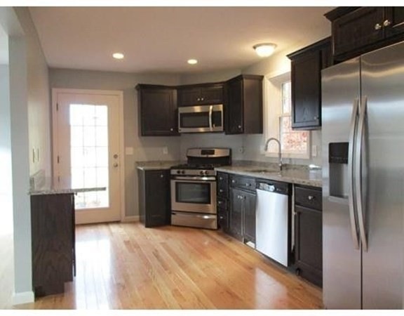 16 Ayer Rd unit 1, Shirley, MA 01464 - photo 1