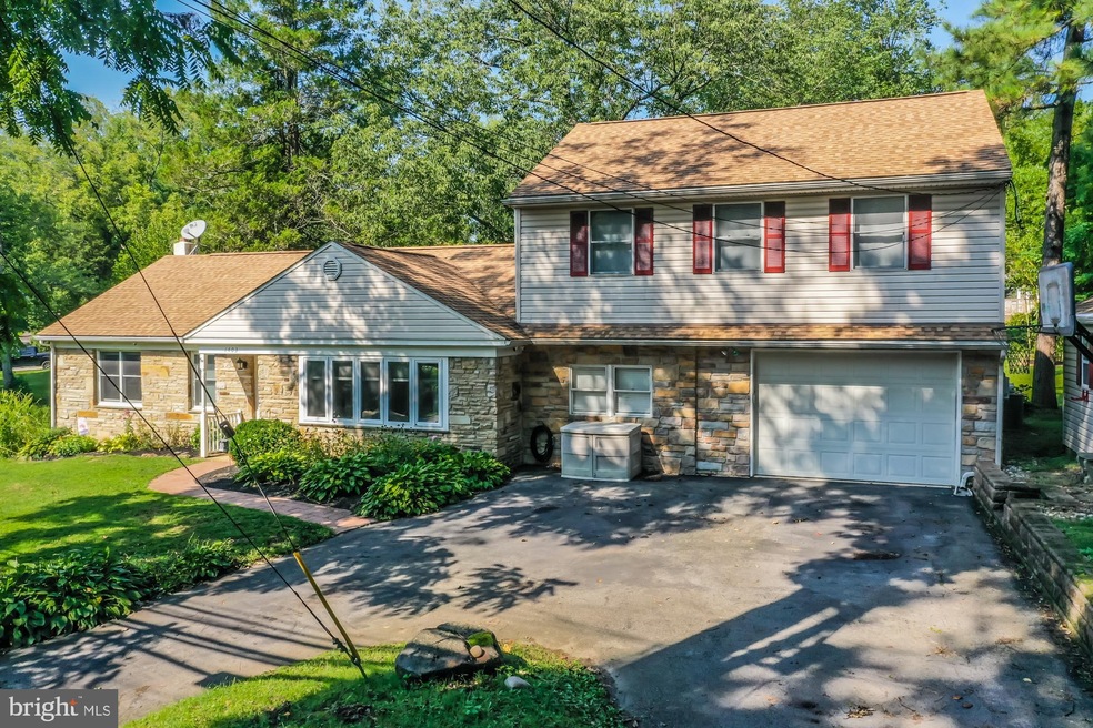 Sold $439,900 • Co-Listing Agent