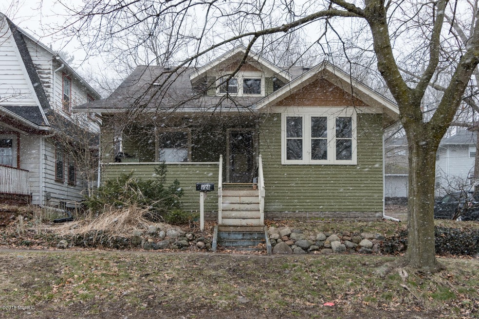 724 Davis St Kalamazoo-19