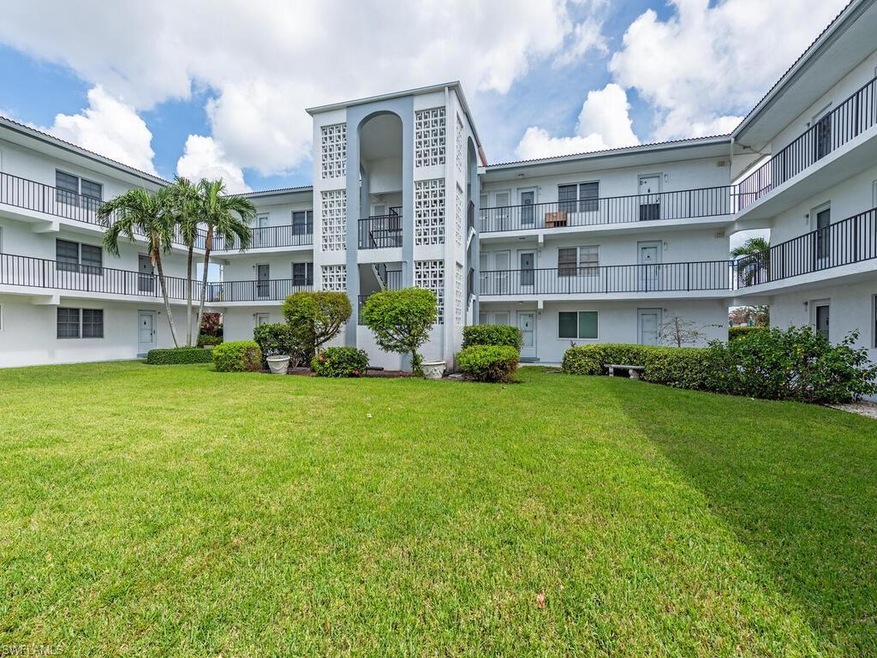 5 Highpoint Circle West