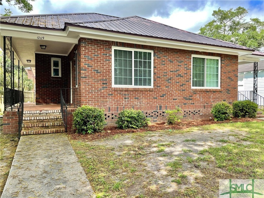 1209 E 42nd St, Savannah, GA 31404 - photo 1
