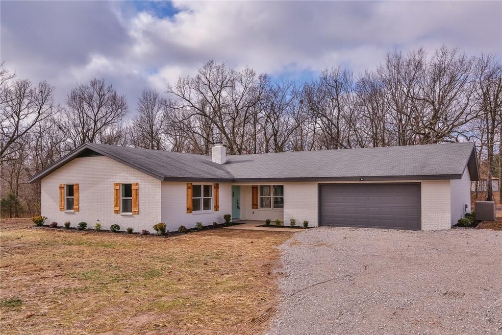 579 Story Ln, Springdale, AR 72762 - photo 1