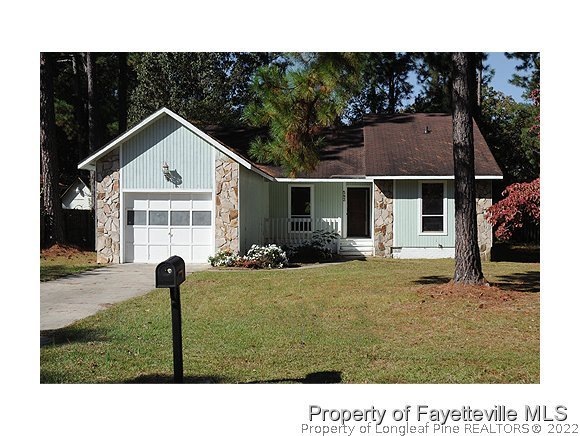 582 Moriston Rd, Fayetteville, NC 28314 - photo 1