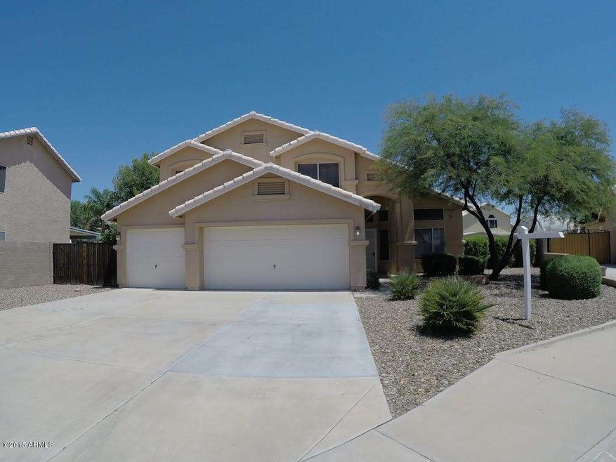 Front Exterior with RV Gate