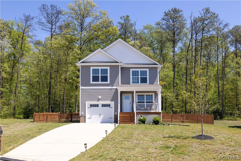 Welcome to 2913 Laketree Ct