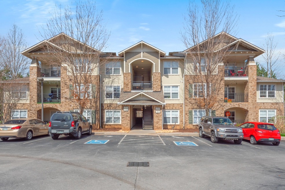 1130 Tree Top Way #1324-4