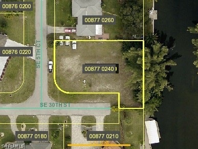 Lovely cul-de-sac location