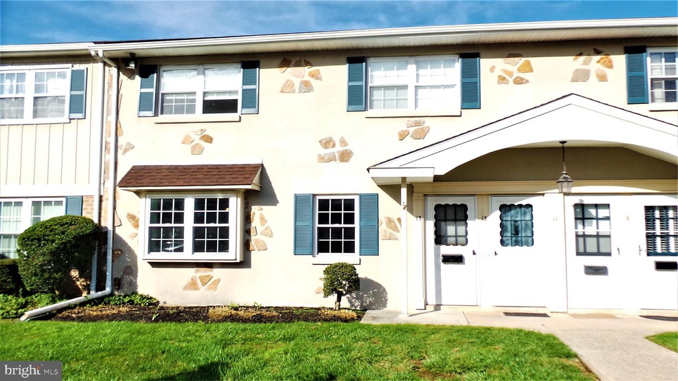 15 Kearney Dr, North Wales, PA 19454 - photo 1