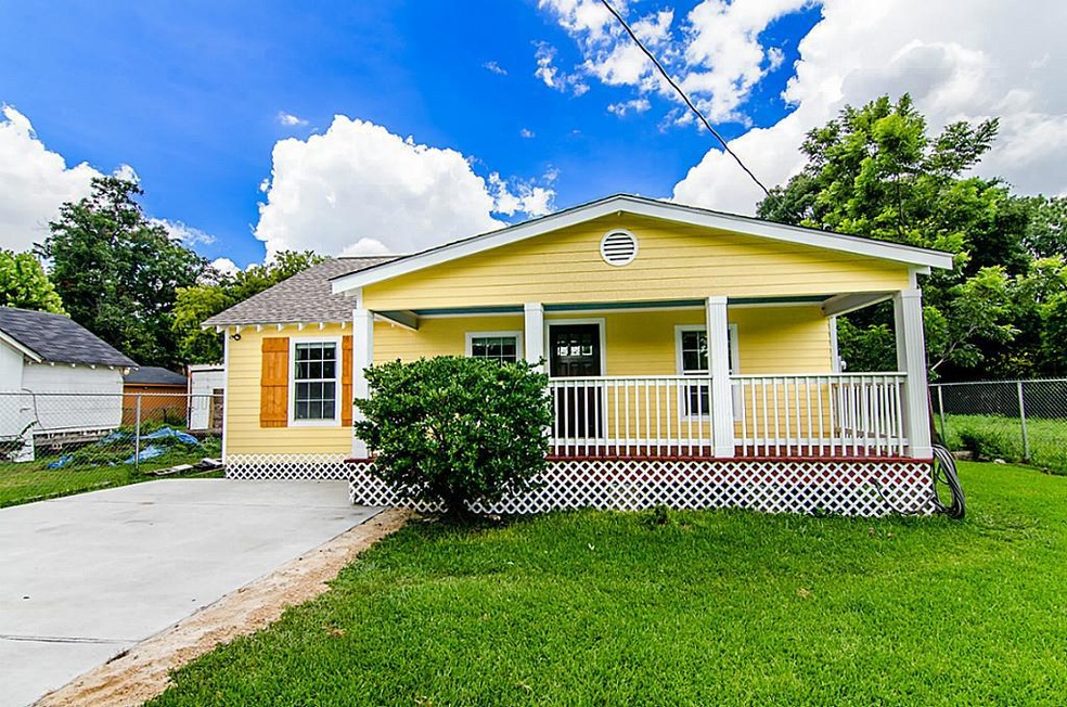 3305 Reid St, Houston, TX 77026 - photo 1