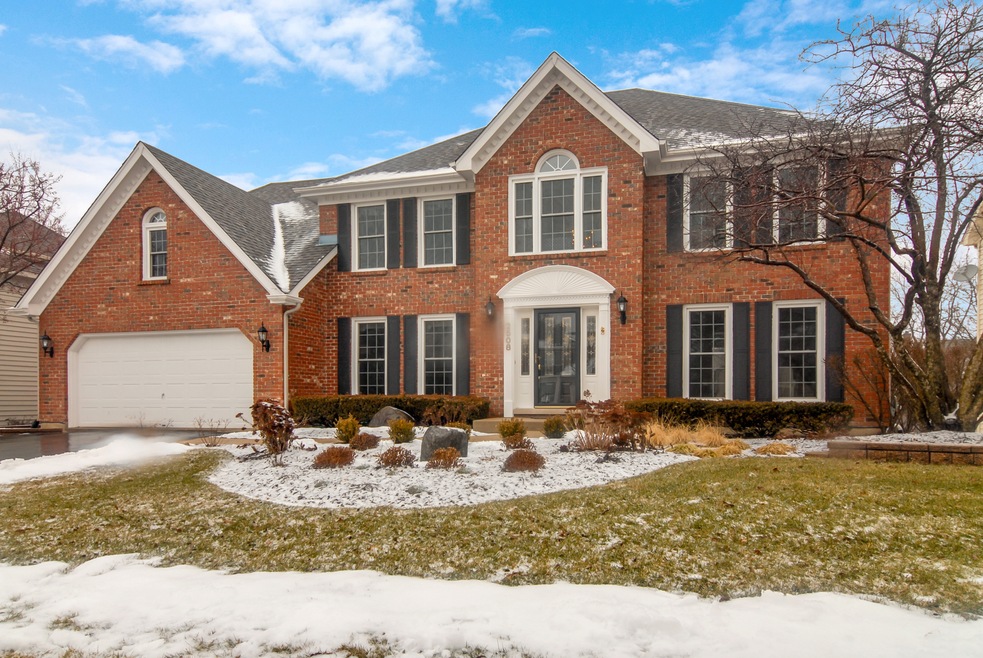 Welcome to 2508 Nottingham Lane in desirable Brook