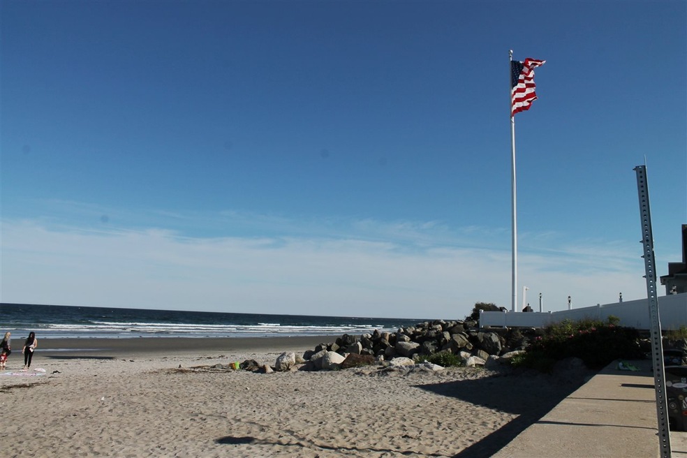 8 Maple Ave, Rye, NH 03870 - photo 1