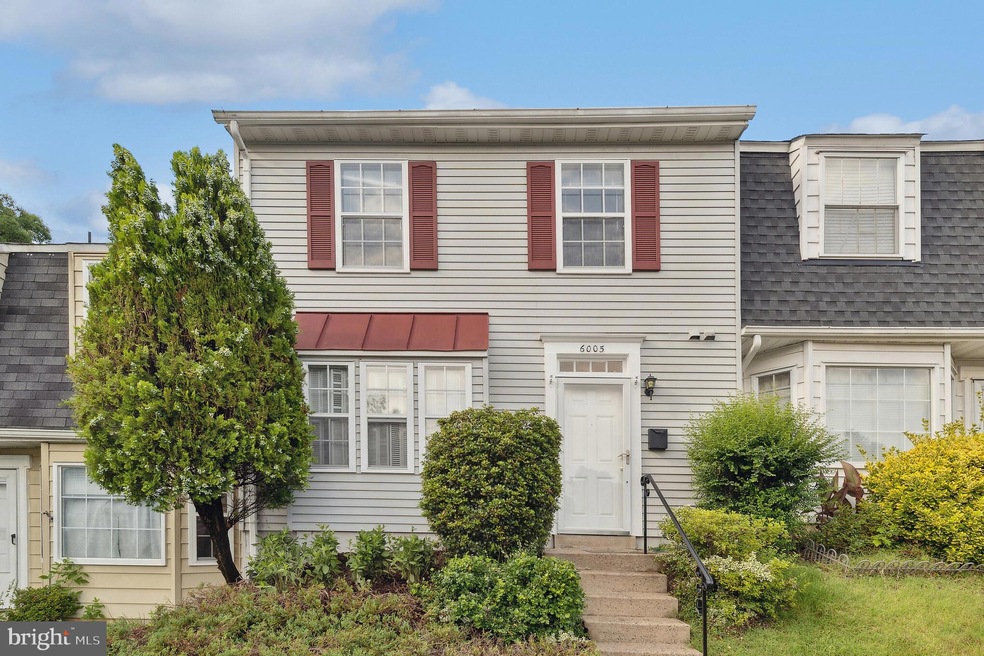 6005 Sweet Dale Ct, Springfield, VA 22152 - photo 1