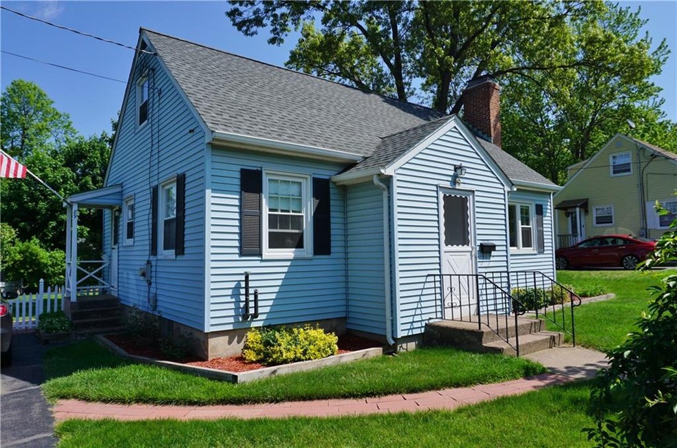 GREAT CURB APPEAL WITH PAVER WALKWAY, RAISED LANDS