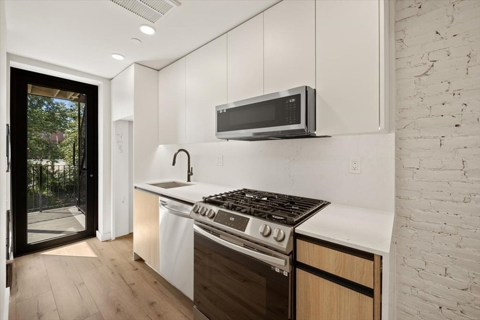 141 N St unit 2, Boston, MA 02127 - photo 1