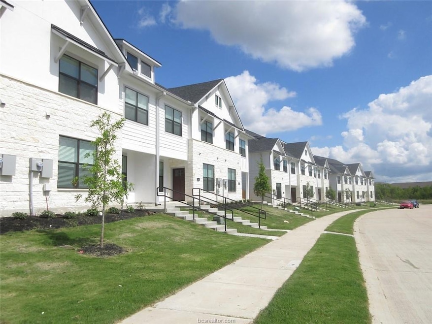 2103 Jax Dr, College Station, TX 77845 - photo 1