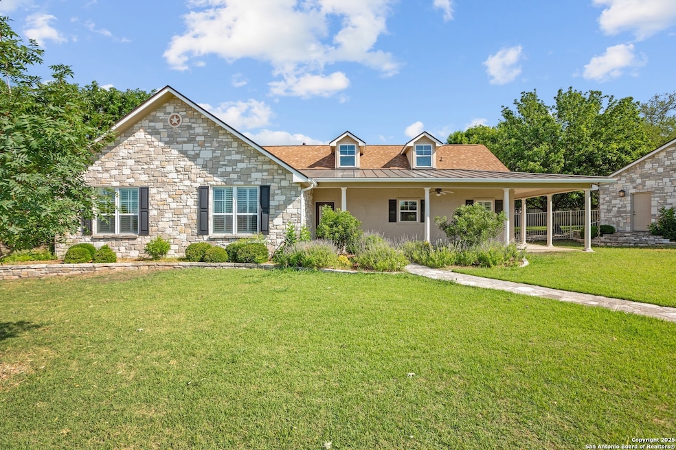 Pending $649,900